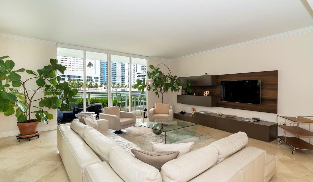 901 Brickell Key Blvd #206 2