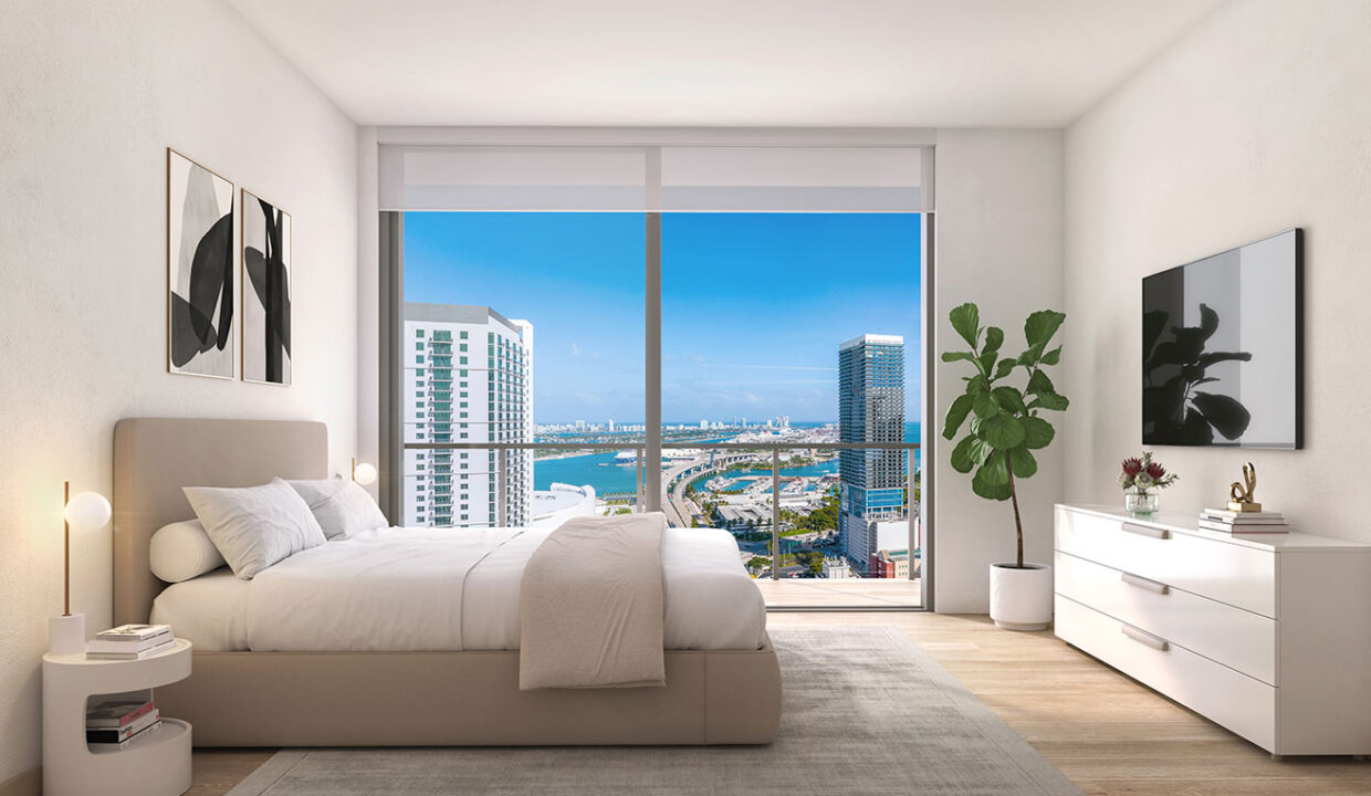 600-miami-worldcenter-3